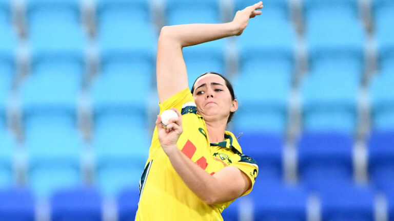 Australia Announces T20 World Cup Squad: Molineux Leads as Brown Misses Out