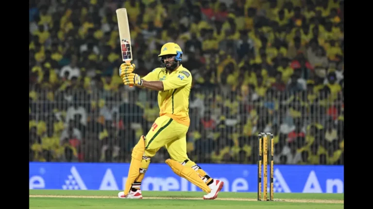 Urvil Patel Channels MS Dhoni’s Helicopter Shot in CSK vs SRH Clash